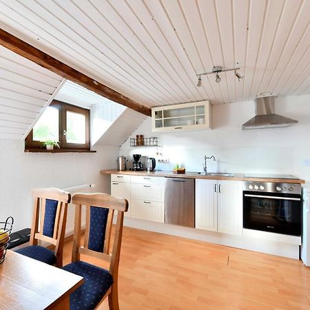 Ferienwohnung Im Alten Bauernhaus Линдлар Екстериор снимка