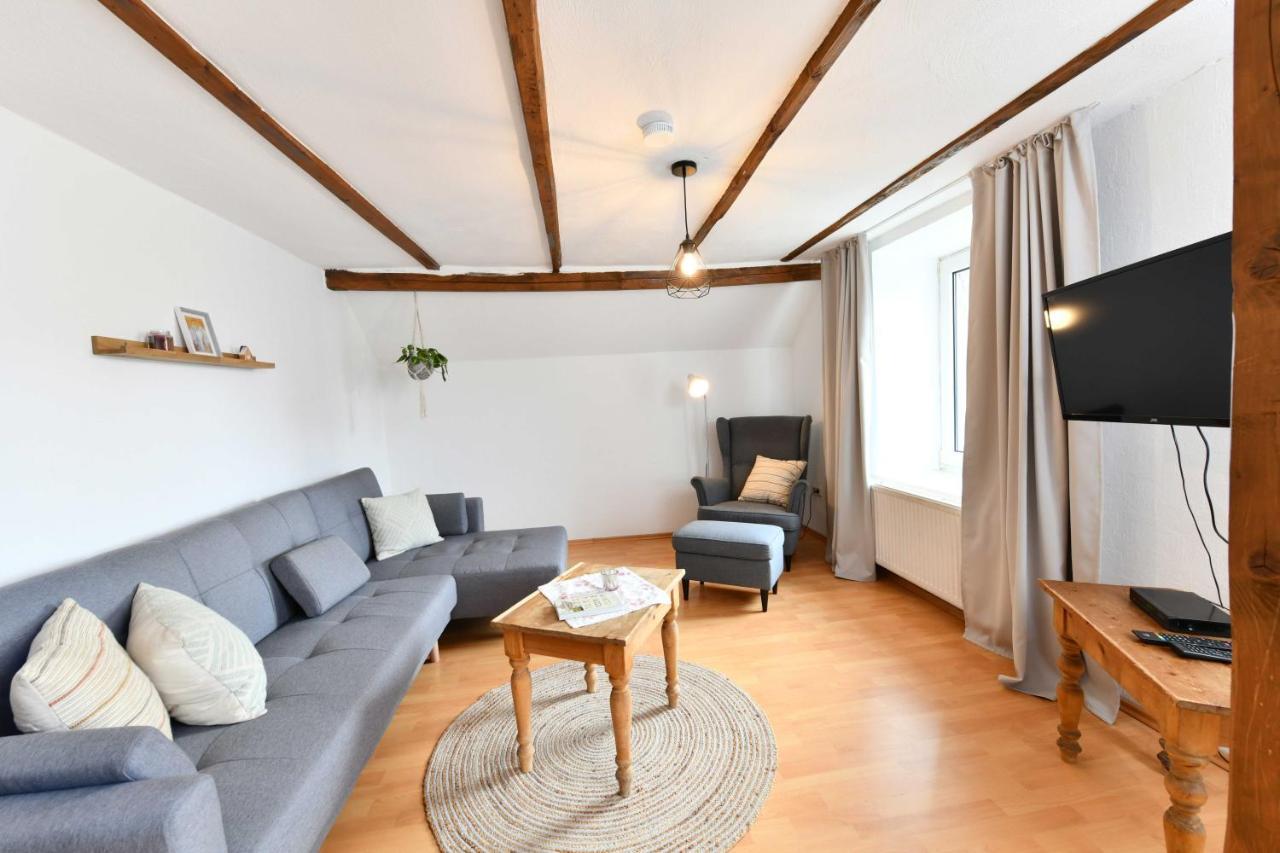 Ferienwohnung Im Alten Bauernhaus Линдлар Екстериор снимка